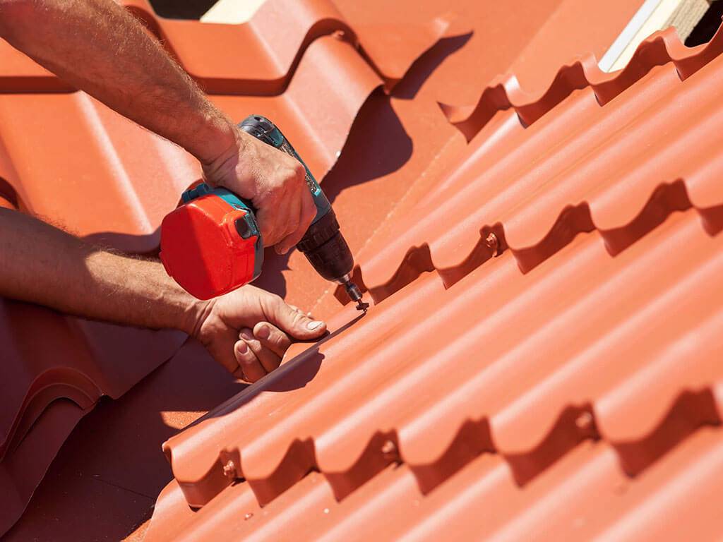 roof installation, roof repair, roof replacement and roofing and gutter services in TN and MS